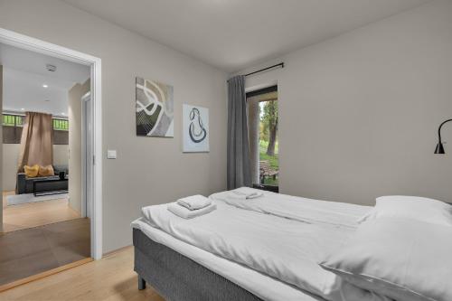 Central 2BD Apartment Kings Park Walk Everywhere — 4-Star Luxury Hotel in Tromso, Norway