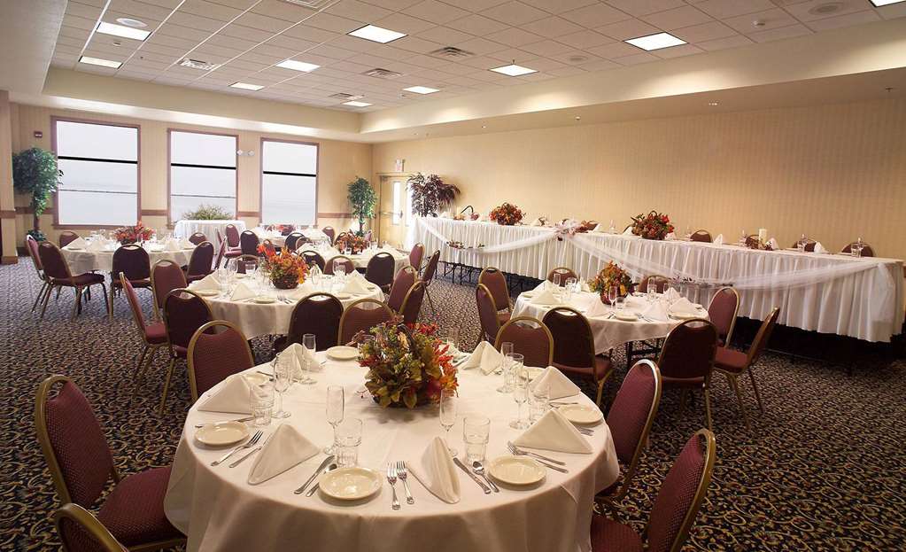 AmericInn by Wyndham Ashland - photo 29