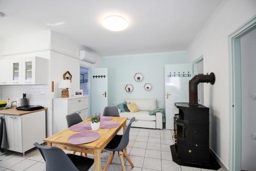 Levendula Apartman Berekfürdő — Unknown City — photo 4