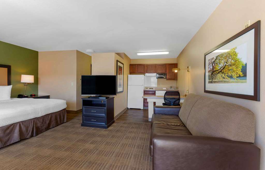 Extended Stay America Phoenix Chandler E. Chandler Blvd. - photo 14