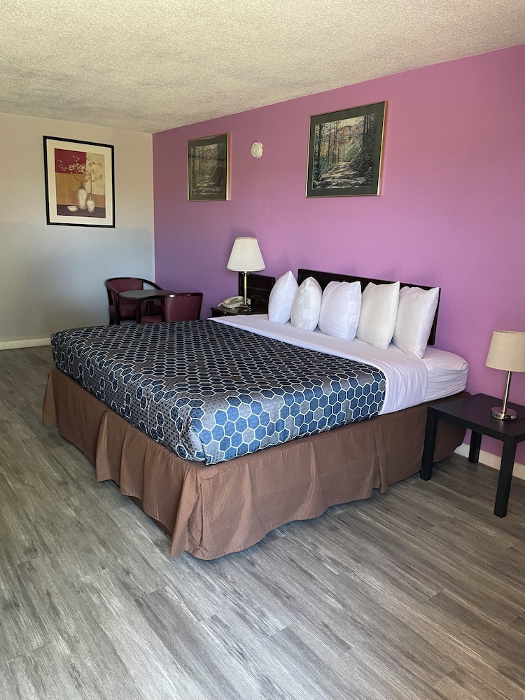 Budget Host Inn Greenup - photo 56