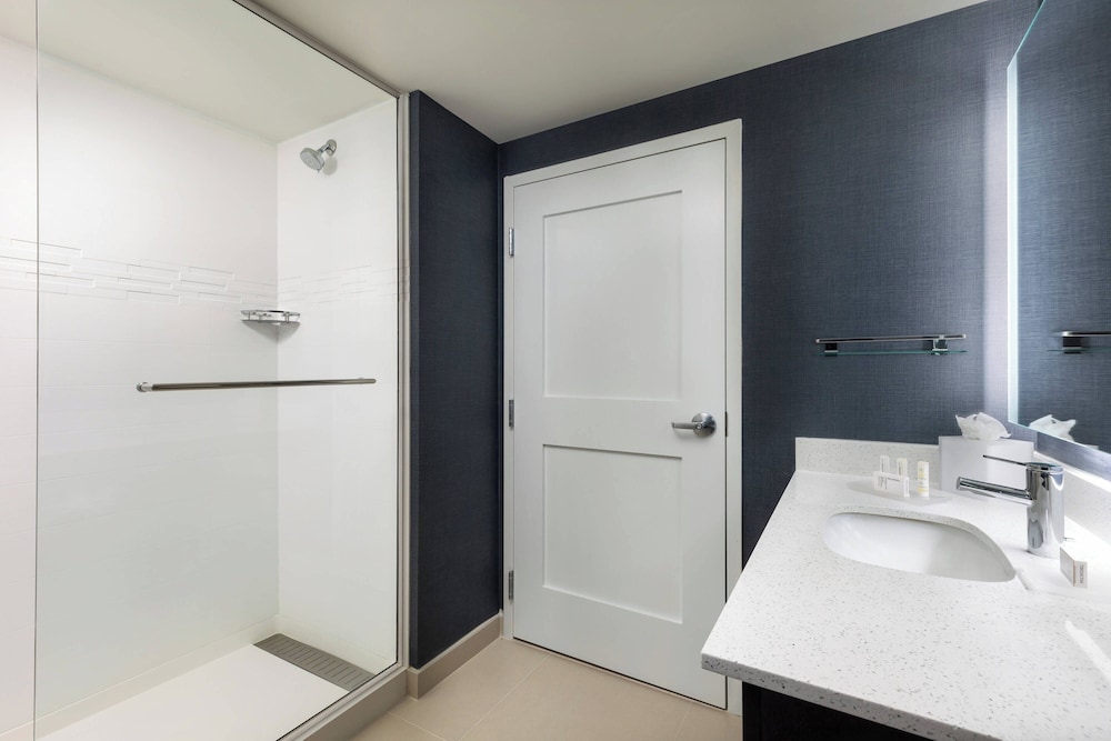 Residence Inn Long Island Garden City - photo 20