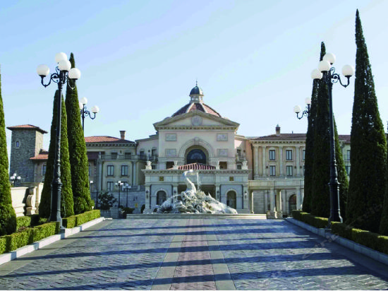 Tokyo Disneysea Hotel Miracosta — 5-Star Luxury Hotel in Tokyo, Japan