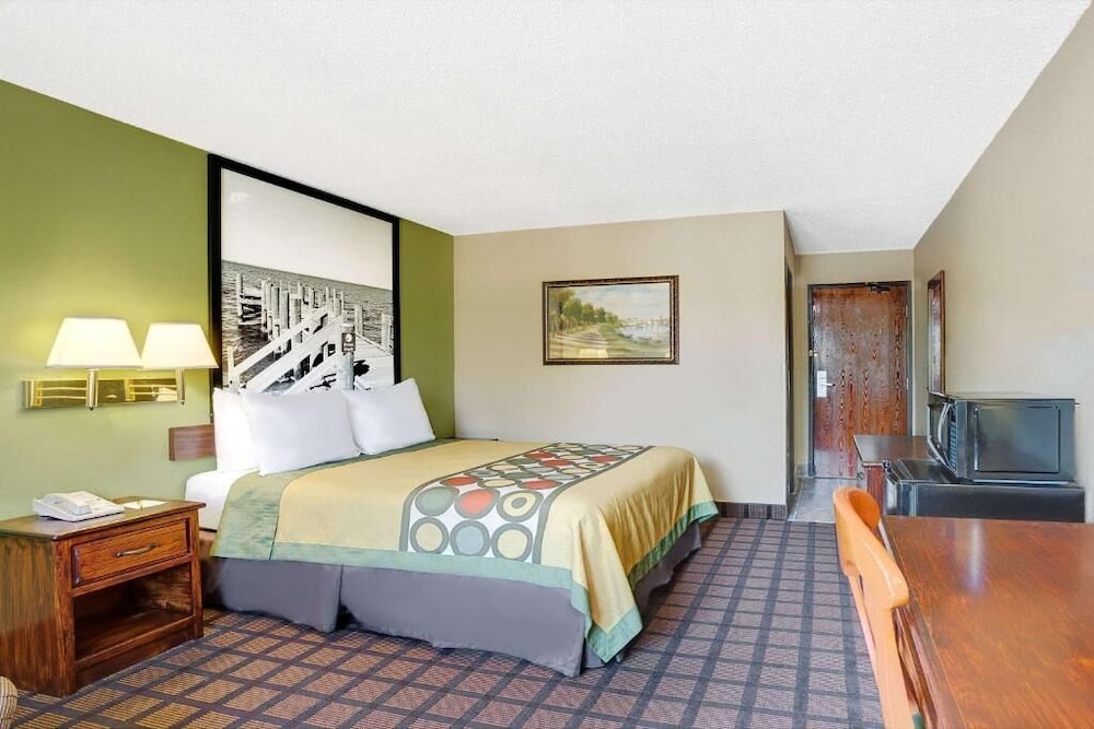 Economy 7 Inn Chesapeake Portsmouth - photo 18