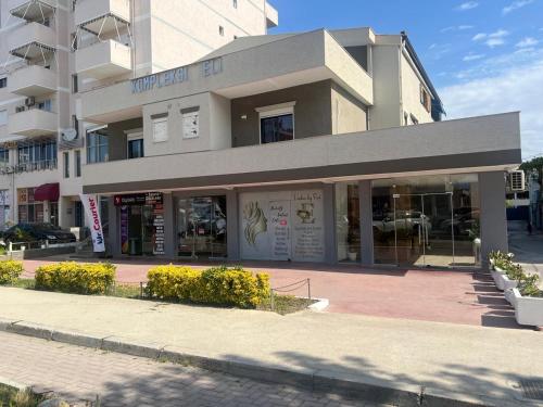 Eli Kompleks - carbon neutral hotel in Durres