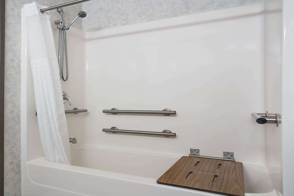 Days Inn by Wyndham Fargo Casselton - photo 6