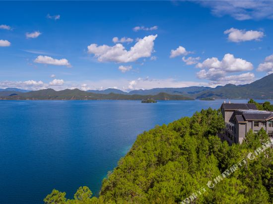 Xujiu Yinhuwan Lake View Villa — 4-Star Luxury Hotel in Daxing, People's Republic of China