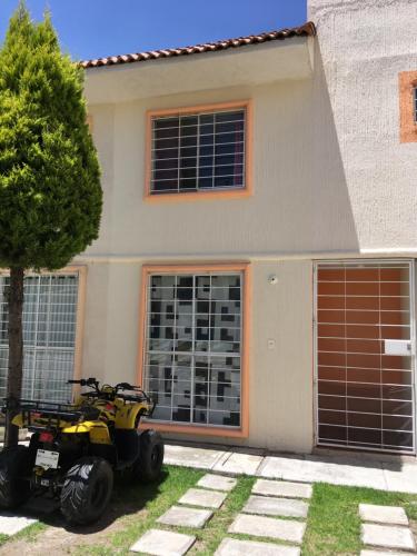A 10 min del zócalo Casa de 2 plantas — 4-Star Luxury Hotel in Atlixco, Mexico