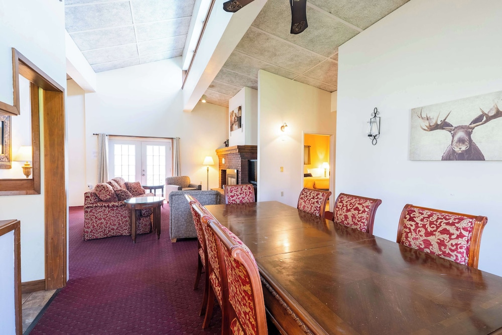 Fireside Inn & Suites Bangor - photo 15