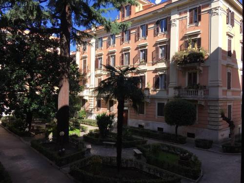 The Roman Way San Giovanni — 4-Star Luxury Hotel in Rome, Italy