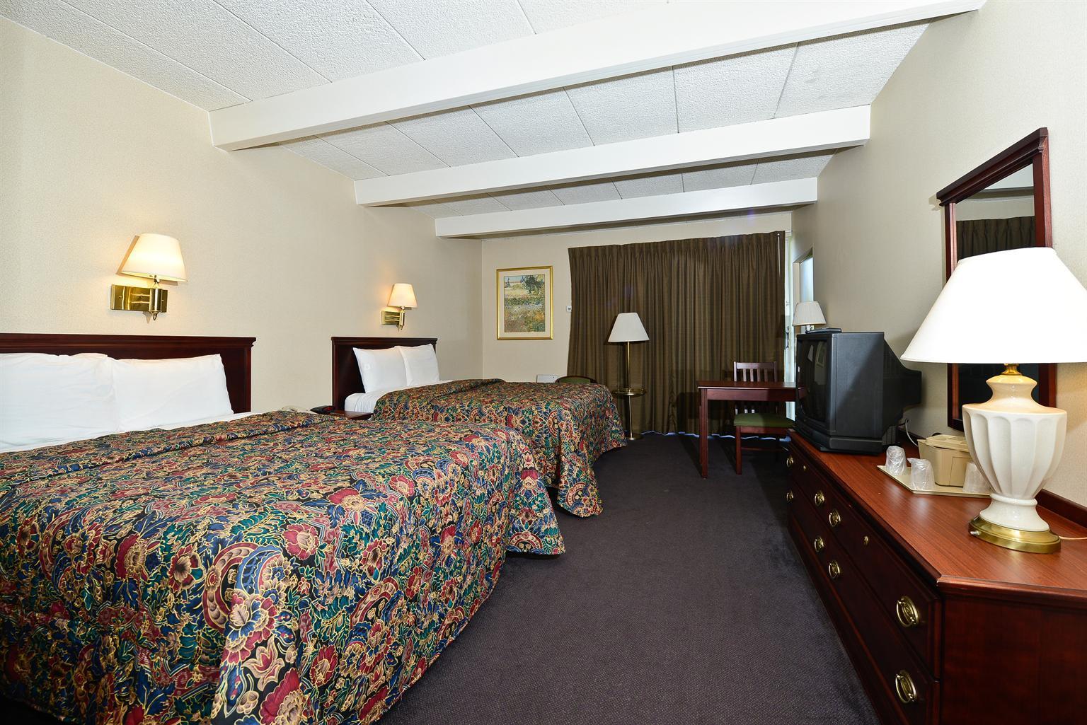 Americas Best Value Inn Phillipsburg - photo 12