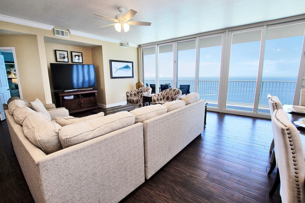 San Carlos Penthouse 5 - photo 17