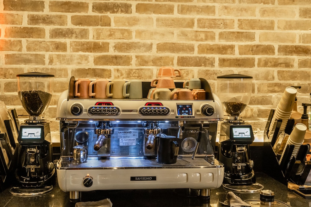 Coffee shop