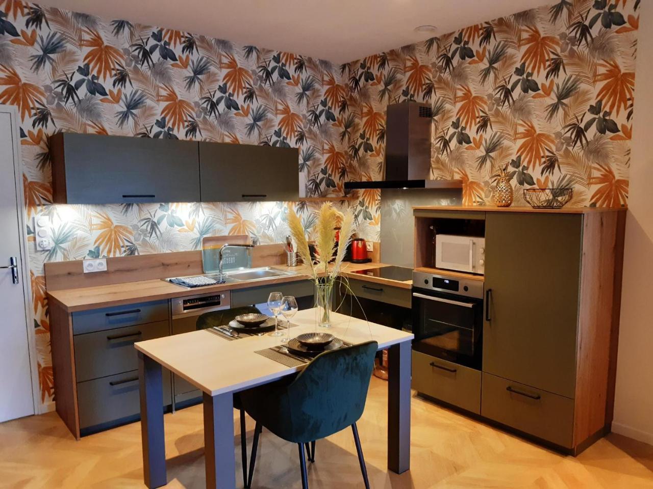 Gite de la Presqu'ile de Lezardrieux Adapte Pmr — 4-Star Luxury Hotel in Lezardrieux, France