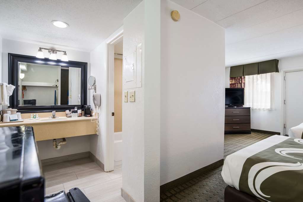 Quality Inn Mt. Vernon - photo 20