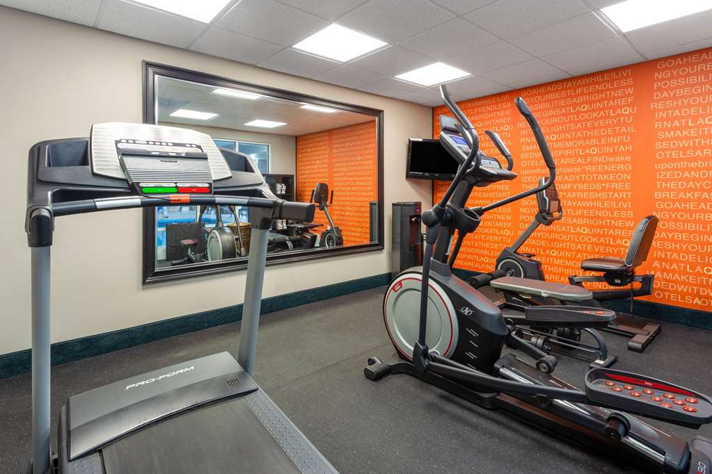 La Quinta Inn & Suites by Wyndham Columbus West Hilliard - photo 14