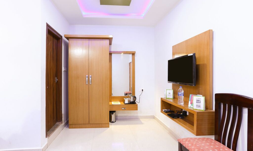 Treebo Yesh Comforts in Madikeri, India