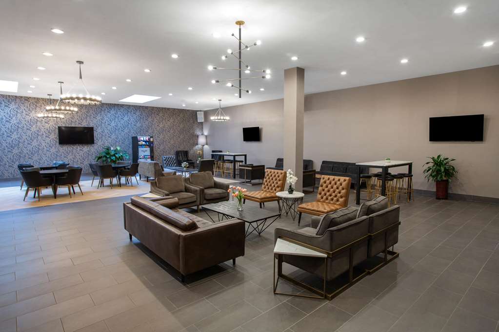 Microtel Inn by Wyndham Long Island City - photo 20