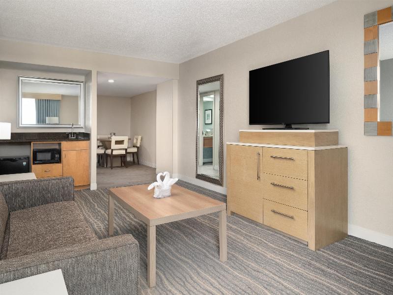 DoubleTree by Hilton Virginia Beach - photo 159