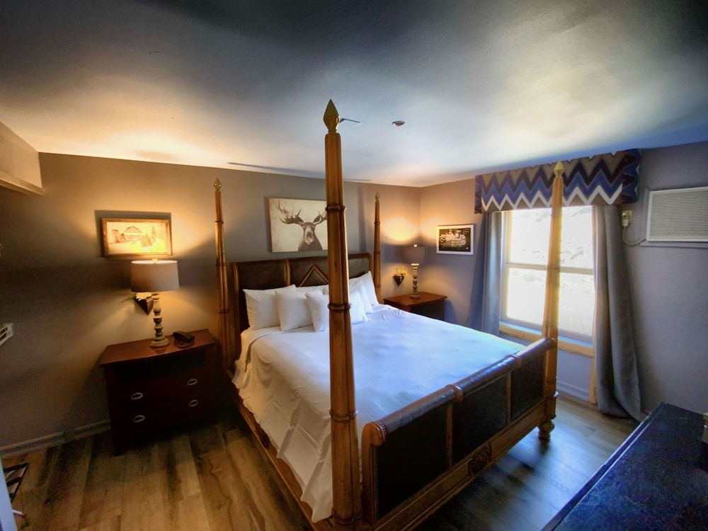 The Retreat on Charleston Peak - photo 16
