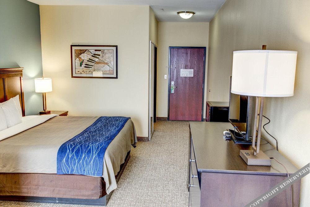 Comfort Inn Lake Charles - photo 12