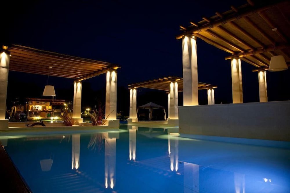 Borgo Rosso Terra - carbon neutral hotel in Alezio