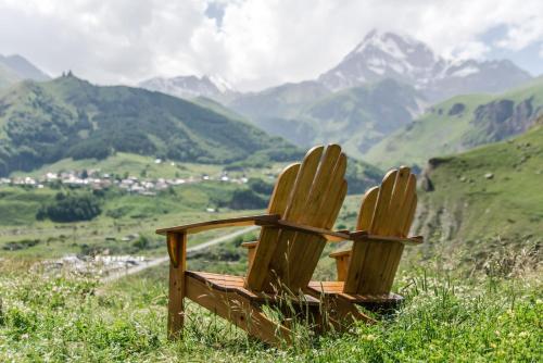 Kazbegi Hills Cottages