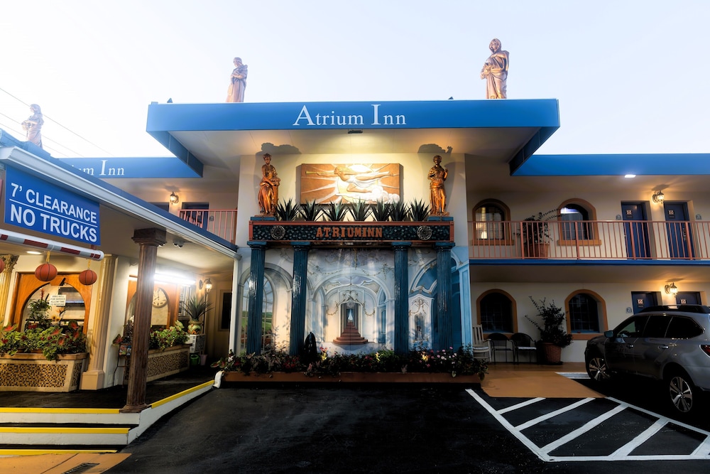 Atrium Inn - carbon neutral hotel in High Point