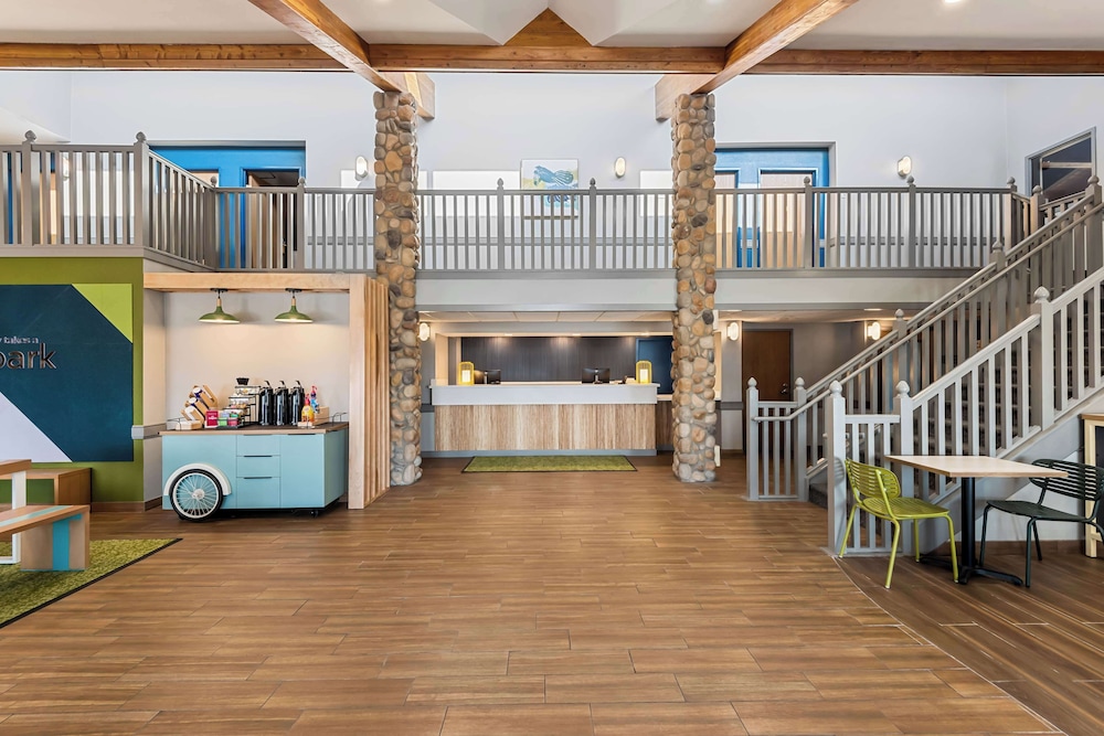 Spark by Hilton Cedar Falls - photo 3