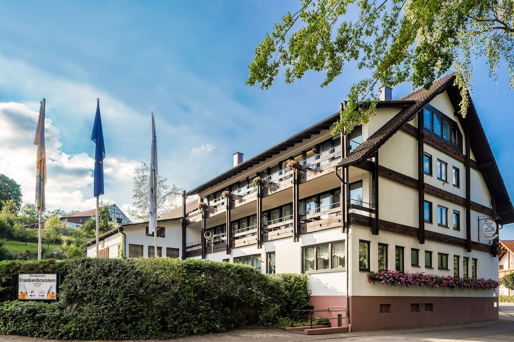 Akzent Hotel Frankenbrunnen — 4-Star Luxury Hotel in Walldurn, Germany