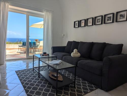 Casa Dilà — 4-Star Luxury Hotel in Capri, Italy