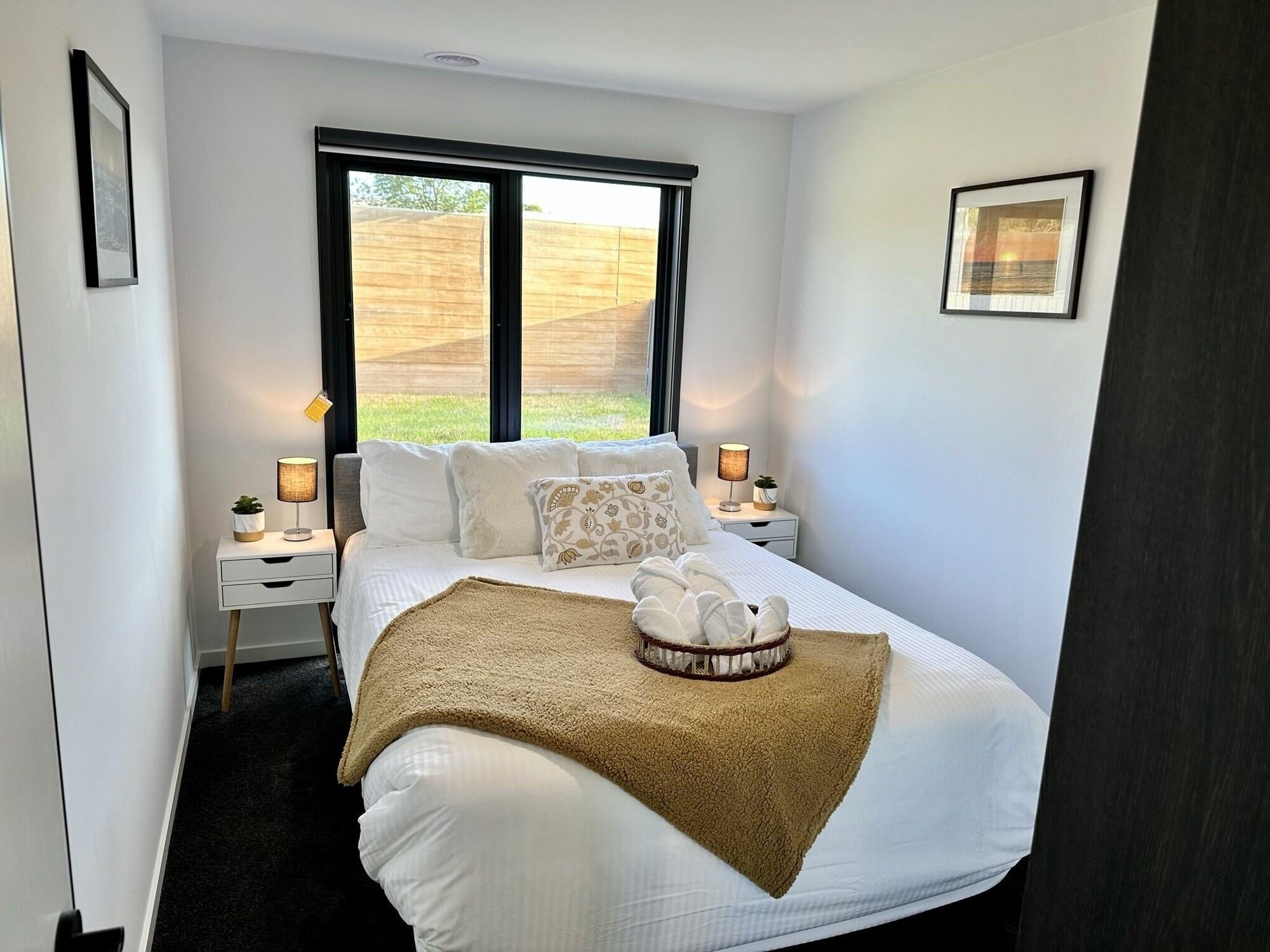 Spacious modern family home — 4-Star Luxury Hotel in Pakenham, Australia