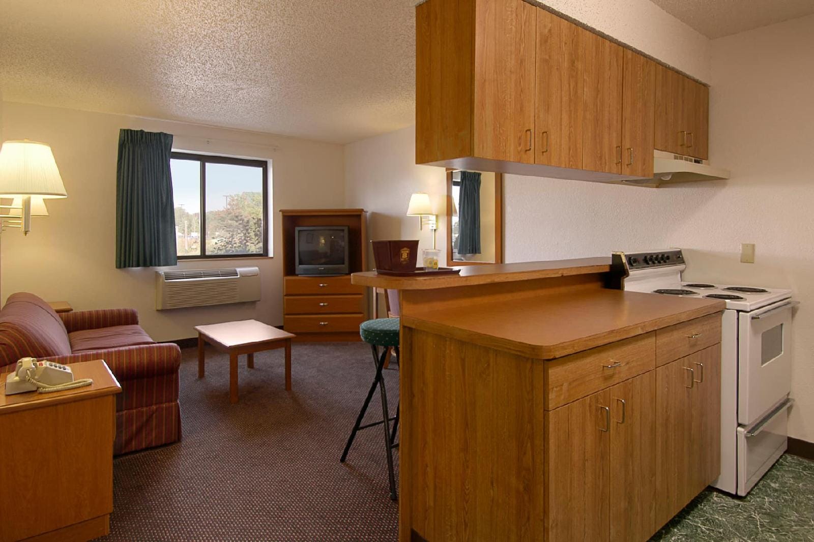 Super 8 by Wyndham Pulaski - photo 9
