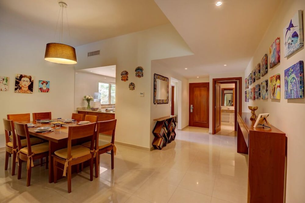 Riviera Maya Suites