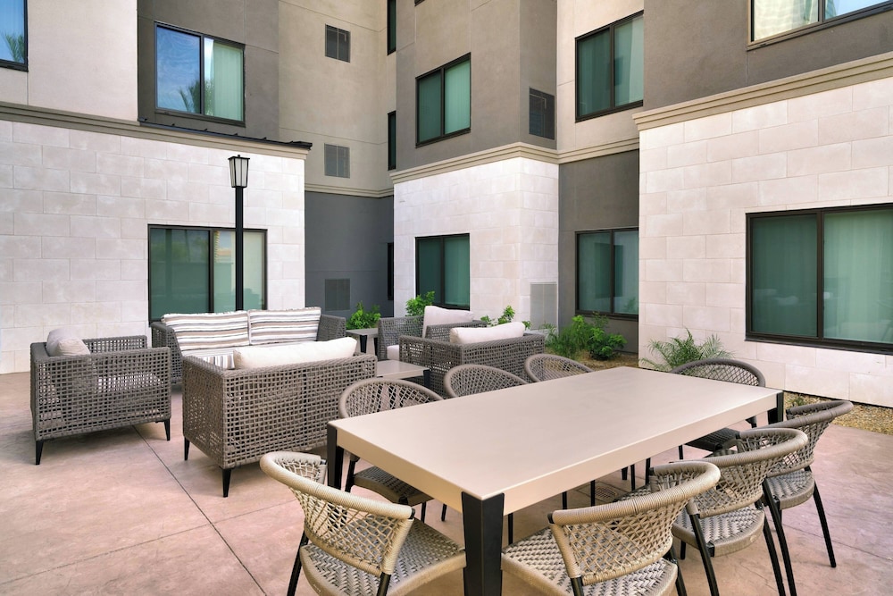 Residence Inn by Marriott La Quinta - photo 39