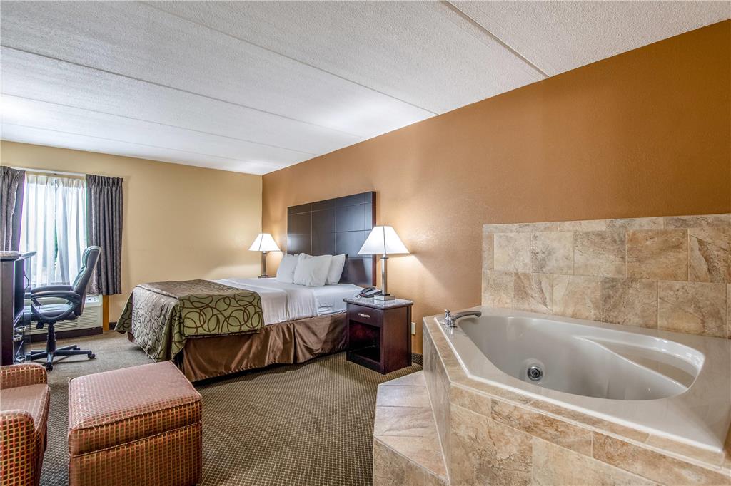Quality Inn Tully I 81 - photo 21