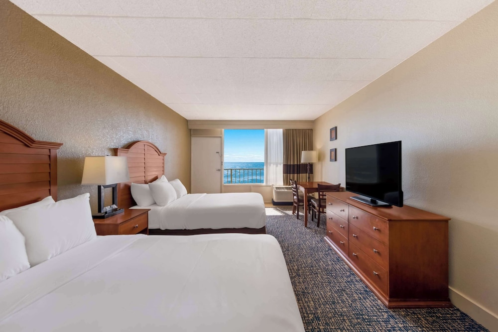 Comfort Inn South Oceanfront - photo 30