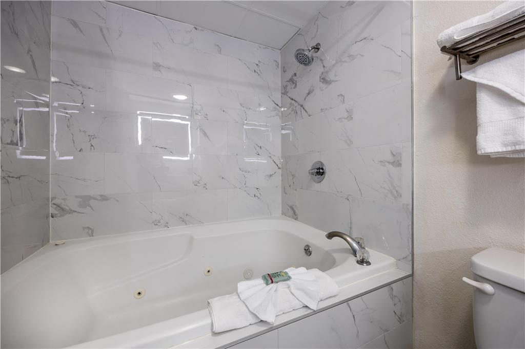 Best Western Bolingbrook Hotel - photo 40