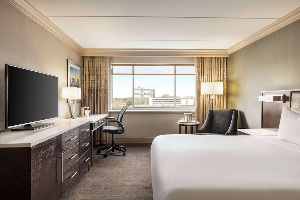 Hilton Philadelphia City Avenue - photo 34
