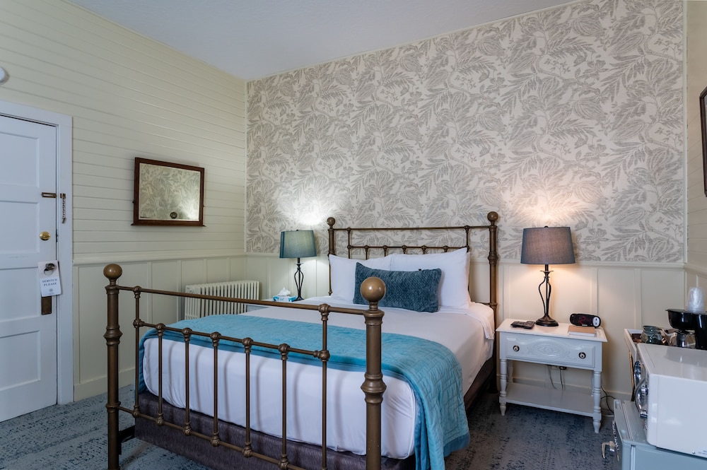 Gilbert Inn Seaside - photo 30