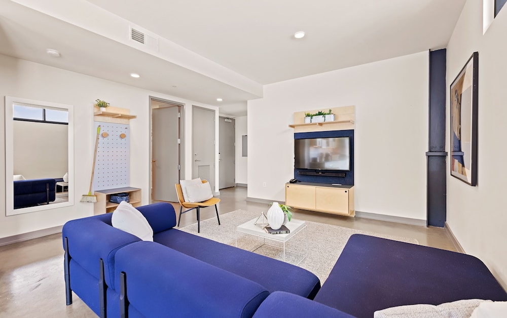 Harthall Hotel - photo 43