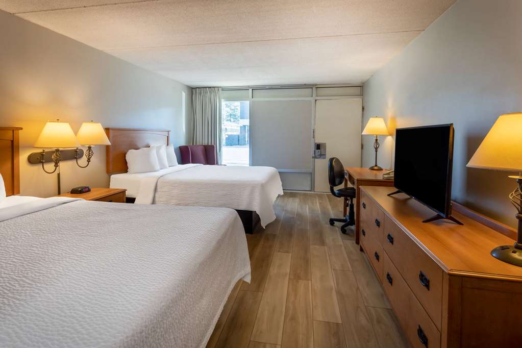 Days Inn Birch Run - photo 26