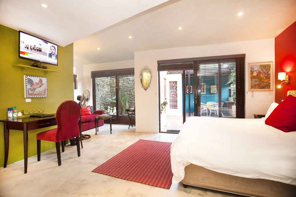 Karoo Art Hotel in Swellendam, South Africa