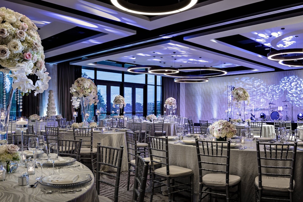 Houston Cityplace Marriott at Springwoods Village - photo 63