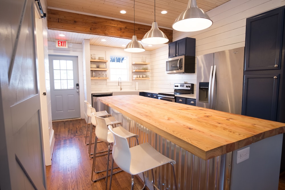 Swamp Rabbit Inn Travelers Rest - photo 36