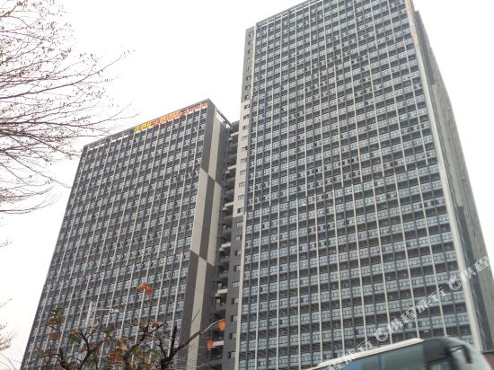 Qiansehui Theme Hotel - last minute hotel in Foshan