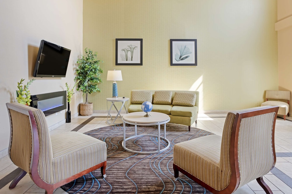 Best Western Plus Lonoke Hotel - photo 2