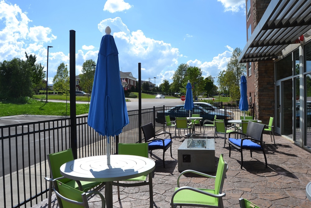 Holiday Inn Express & Suites Goodlettsville N Nashville by IHG - photo 19