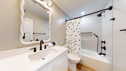 Beach Manor 1005 - photo 17