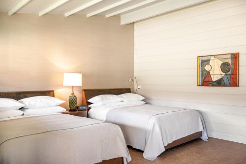 Otis Harbor Springs - photo 2